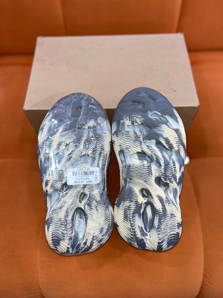 Foam RNNR “MXT Moon Gray”