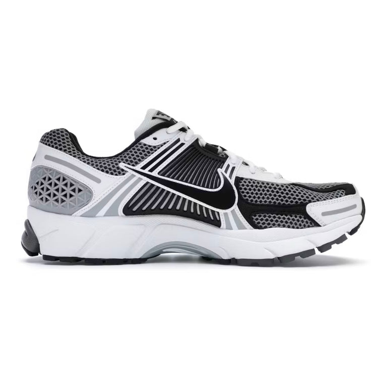 Nike Zoom Vomero 5 SE SP Dark Grey Black White