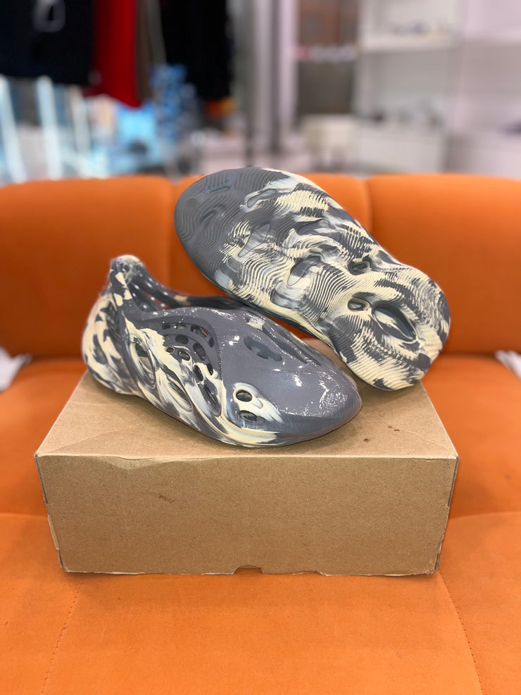 Foam RNNR “MXT Moon Gray”