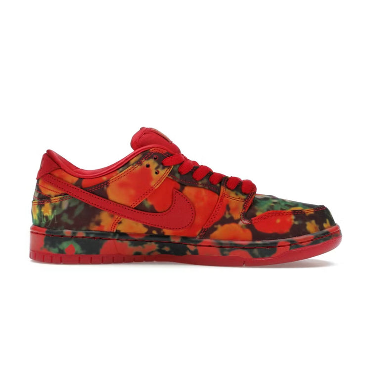 Nike SB Dunk Low The Wizard of Oz Poppy Field
