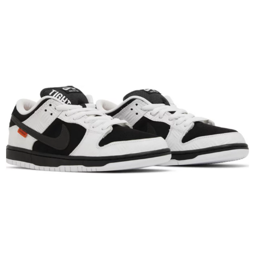 Nike SB Dunk Low TIGHTBOOTH