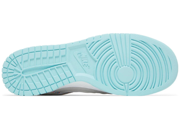 Nike Dunk Low SE Barber Shop Grey